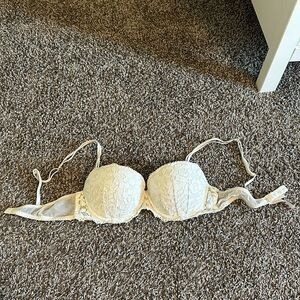 PINK (Victorias secret) white lace push up bra